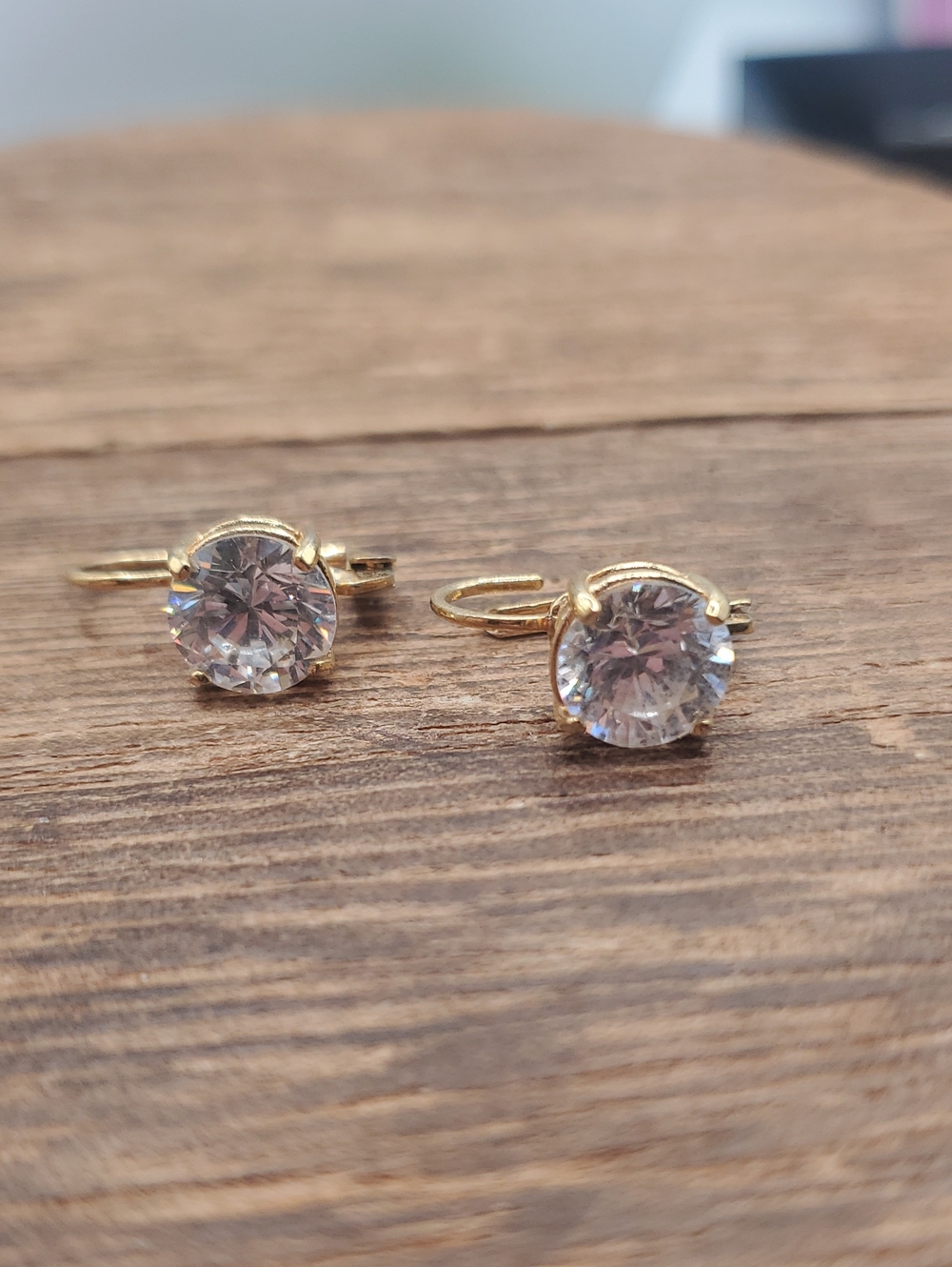 Gold-Plated Clear Crystal Drop Earrings E1116